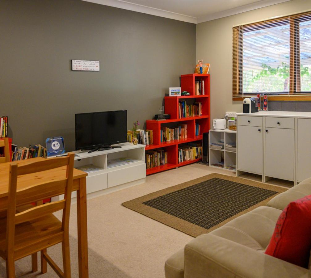 Friends At Mclaren Vale Bed & Breakfast Dış mekan fotoğraf